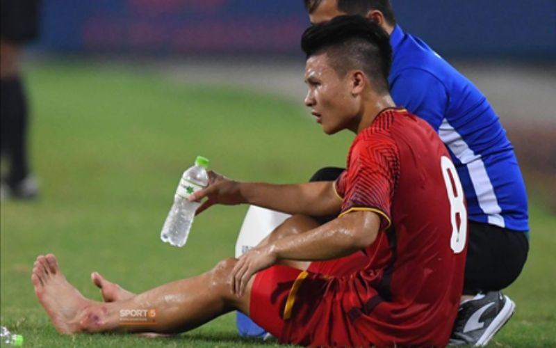 Quang Hải lỡ hẹn với ĐT Việt Nam vì chấn thương