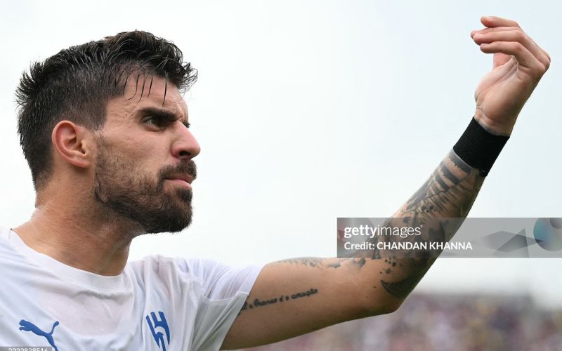 Neves đang là ngôi sao của Al Hilal